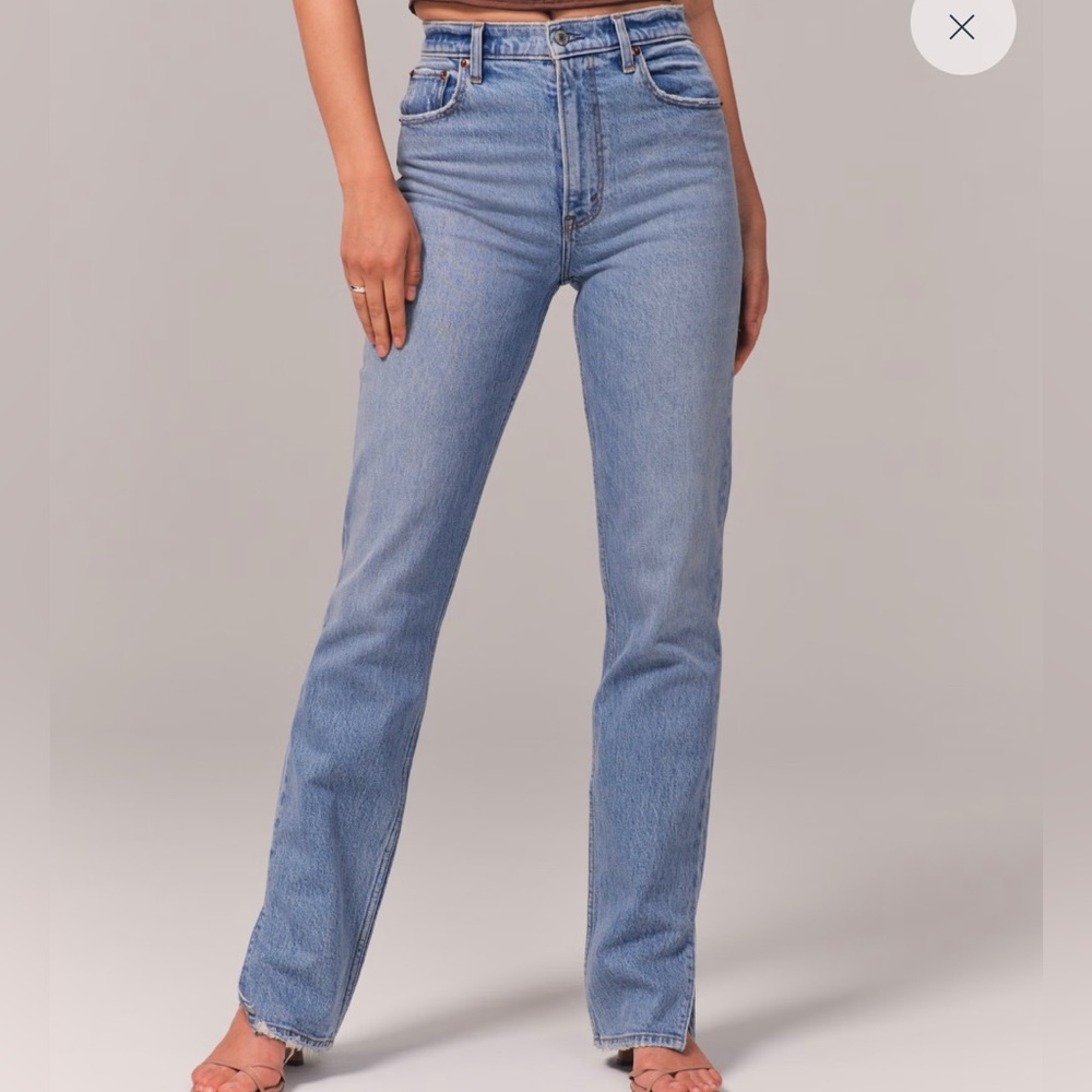 Abercrombie Ultra High Rise 90’s Straight Jeans